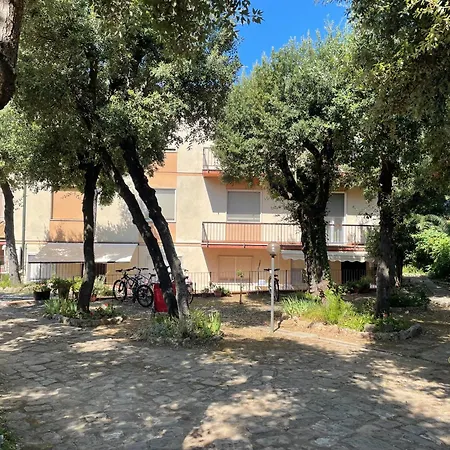 Giardino Sud - A Pochi Passi Dal Mare Apartment